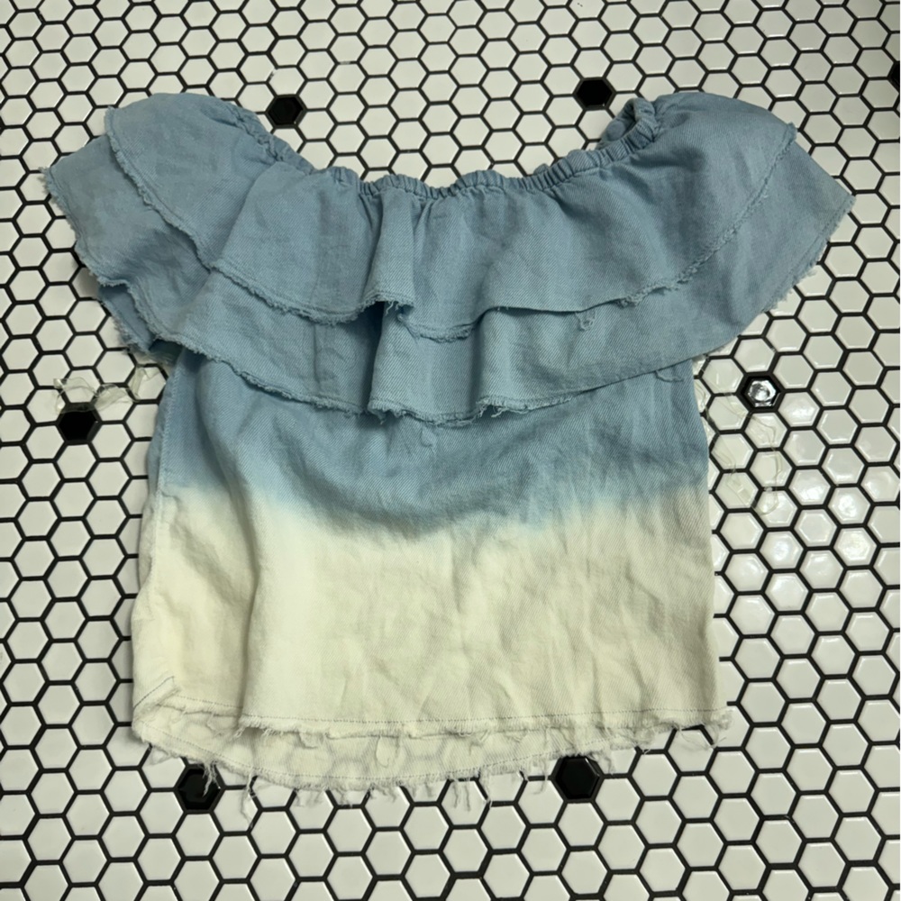 Tractr ombré ruffle top size medium